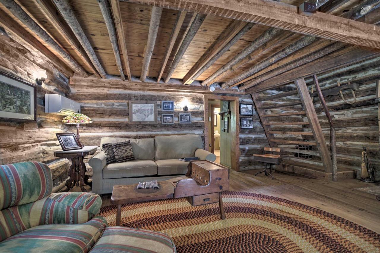Historic Cabin Grill And Hiking Trail Access! Bryson City Luaran gambar